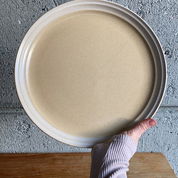 2 large Platters by Mikasa Stoneware Japan Homespun Sea Sand J7802 - Picture 2 of 9